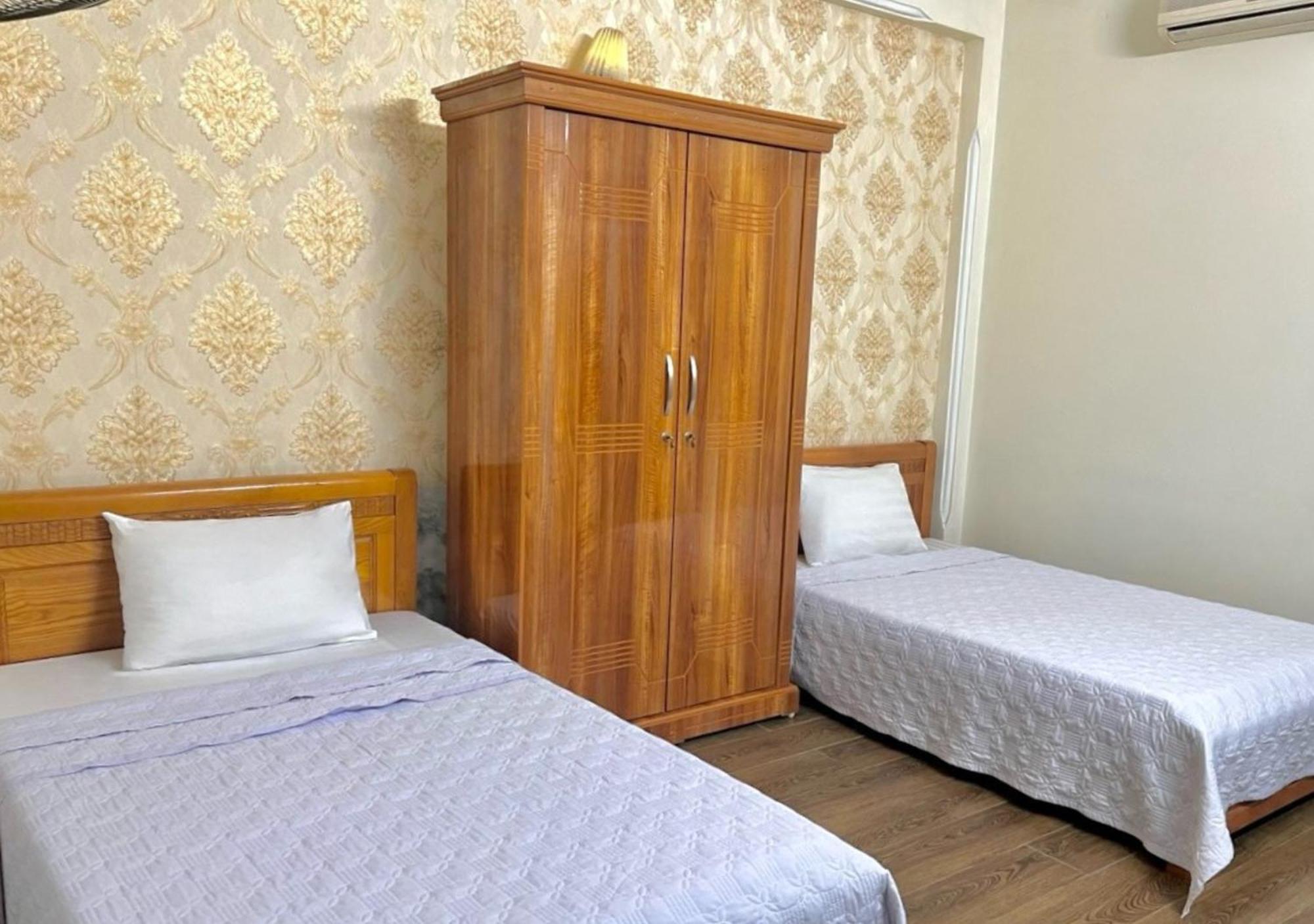 Thu Ha Hotel Uong Bi Zewnętrze zdjęcie