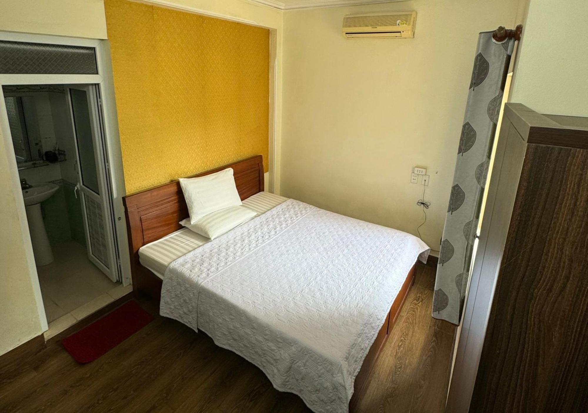 Thu Ha Hotel Uong Bi Zewnętrze zdjęcie